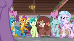 Size: 1920x1080 | Tagged: safe, screencap, gallus, ocellus, sandbar, silverstream, smolder, twilight sparkle, yona, alicorn, changedling, changeling, classical hippogriff, dragon, earth pony, griffon, hippogriff, pony, yak, g4, the hearth's warming club, bow, cloven hooves, discovery family, discovery family logo, dragoness, female, flying, hair bow, jewelry, logo, male, monkey swings, necklace, student six, teenager, twilight sparkle (alicorn)