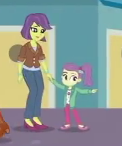 Size: 179x214 | Tagged: safe, screencap, lily pad (g4), victoria, equestria girls, equestria girls series, g4, rollercoaster of friendship, cropped, female, mother and daughter, picture for breezies