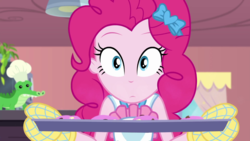 Size: 1280x720 | Tagged: safe, screencap, gummy, pinkie pie, equestria girls, g4, my little pony equestria girls: better together, the craft of cookies, :|, baking, baking sheet, confused, diapinkes, kitchen, looking up, oven mitts, she knows