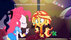 Size: 1920x1080 | Tagged: safe, screencap, pinkie pie, sci-twi, sunset shimmer, twilight sparkle, equestria girls, equestria girls series, g4, sunset's backstage pass!, spoiler:eqg series (season 2), clothes, discovery kids, spanish