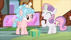 Size: 1280x720 | Tagged: safe, screencap, cozy glow, sweetie belle, pony, g4, marks for effort, present