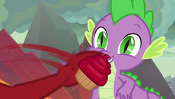 Size: 1280x720 | Tagged: safe, screencap, garble, spike, dragon, g4, sweet and smoky, cupcake, food, great moments in animation, male, smear frame, winged spike, wings