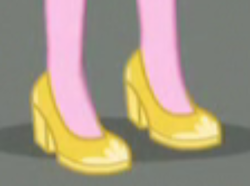 Size: 400x297 | Tagged: safe, screencap, dean cadance, princess cadance, equestria girls, g4, my little pony equestria girls: friendship games, clothes, cropped, legs, pictures of legs, shoes