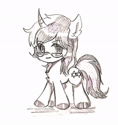 Size: 2048x2156 | Tagged: safe, artist:九濑, oc, oc only, oc:forestar, pony, unicorn, cute, glasses, high res, looking at you, solo, traditional art