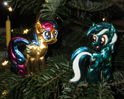 Size: 2716x2172 | Tagged: safe, alternate version, artist:malte279, bon bon, lyra heartstrings, sweetie drops, g4, christmas, christmas lights, christmas tree, craft, hearth's warming eve, high res, holiday, metal foil, relief, tree