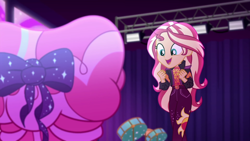 Size: 1920x1080 | Tagged: safe, screencap, kiwi lollipop, sunset shimmer, equestria girls, equestria girls specials, g4, my little pony equestria girls: better together, my little pony equestria girls: sunset's backstage pass, female