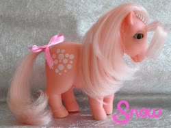 Size: 769x575 | Tagged: safe, photographer:silversnow, cotton candy (g1), g1, irl, photo, pinky cotton candy, spain, toy, variant
