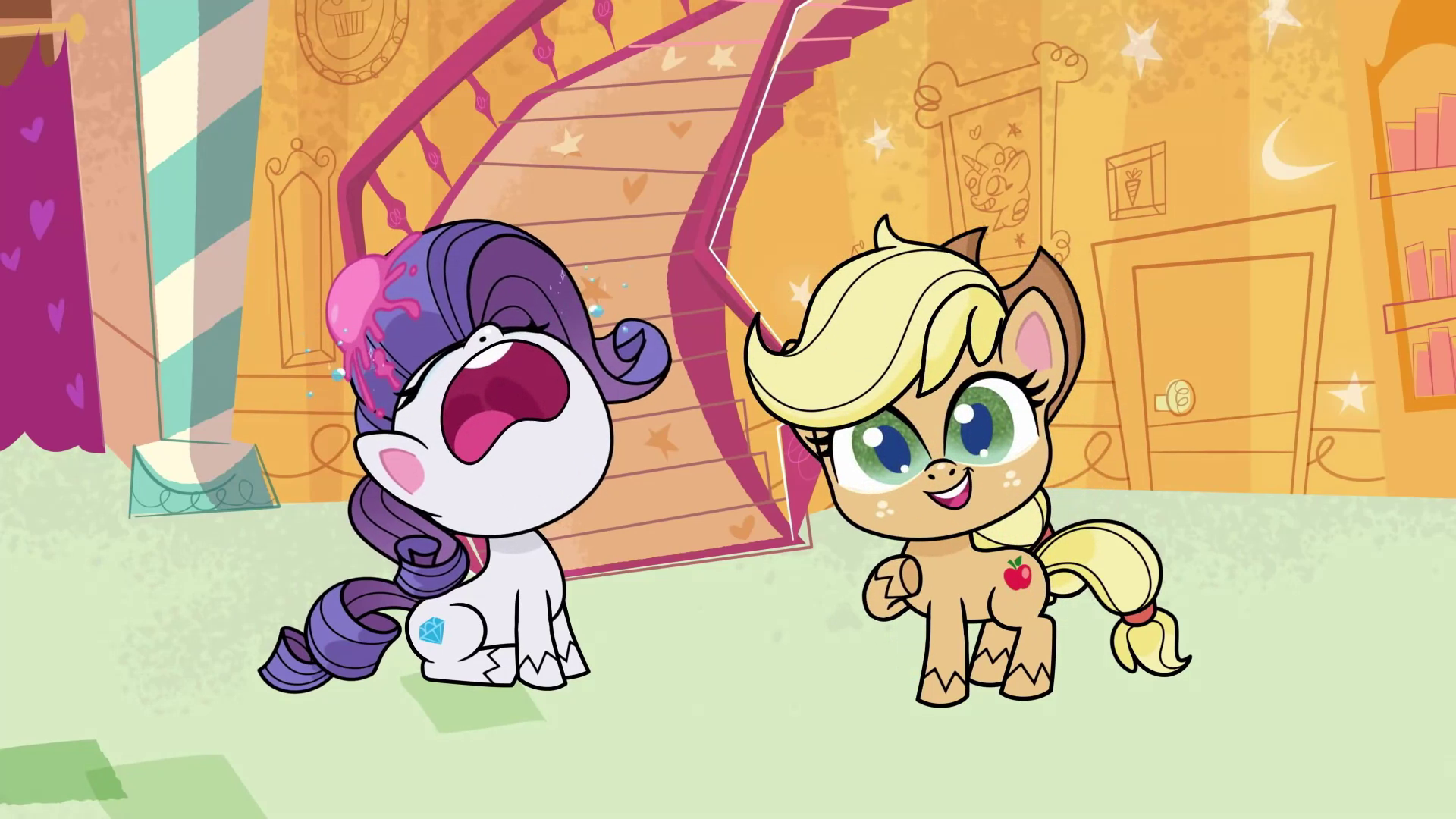 my little pony applejack being fought