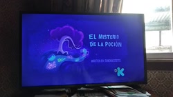 Size: 1280x720 | Tagged: safe, screencap, pony, g4.5, my little pony: pony life, potion mystery, photo, picture of a screen, spanish, titlecard