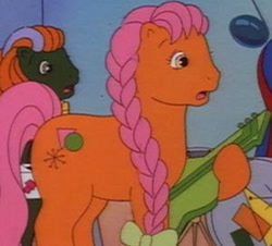 Size: 300x271 | Tagged: safe, screencap, half note, pretty beat, earth pony, pony, battle of the bands (episode), g1, my little pony tales, 80s, battle of the bands, bow, braid, female, guitar, hair bow, mare, musical instrument, orange coat, pink hair, rockin' beats