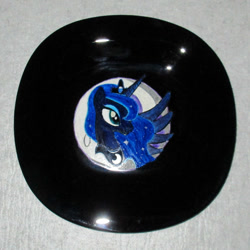 Size: 816x816 | Tagged: safe, artist:malte279, princess luna, alicorn, pony, g4, craft, moon, plate, porcelain painting