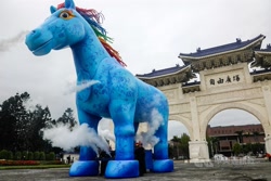 Size: 1024x683 | Tagged: safe, blue, chiang kai-shek memorial hall, irl, not rainbow dash, photo, taipei, taiwan, trojan pony