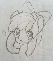 Size: 450x513 | Tagged: safe, artist:sugarcat_m, apple bloom, earth pony, pony, g4, adorabloom, blushing, cute, female, filly, heart, sketch, solo