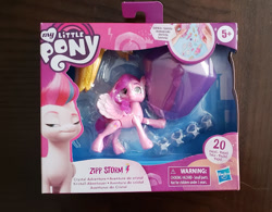 Size: 600x467 | Tagged: safe, pipp petals, zipp storm, pegasus, pony, g5, official, blatant lies, derp, duo, faic, fail, female, how, mare, merchandise, siblings, sisters, toy, you had one job