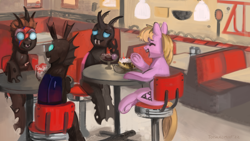Size: 3840x2160 | Tagged: safe, artist:toisanemoif, oc, oc only, oc:ace shot, oc:coxa, oc:maxilla, oc:mimesis, changeling, pony, banana split, blonde, blonde mane, blue changeling, chair, changeling oc, cherry, chocolate, david bowie, detailed background, diner, fangs, food, group photo, high res, ice cream, makeup, malt shop, pink changeling, pink coat, red changeling, smiling, table, talking to each other, wallpaper, wig