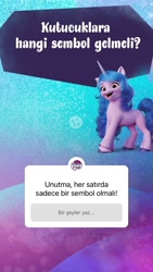 Size: 828x1472 | Tagged: safe, izzy moonbow, pony, unicorn, g5, my little pony: a new generation, official, blue background, friendly, game, instagram, instagram story, logo, looking at you, purple background, question, riddle, simple background, smiling, smiling at you, standing, translated in the description, turkey (country), turkish, vertical