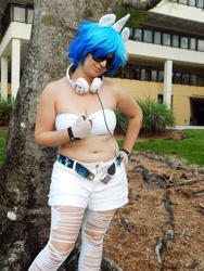 Size: 720x960 | Tagged: safe, artist:chibi chuu, artist:krazykari, photographer:sleepingkumaphotography, dj pon-3, vinyl scratch, human, g4, 2014, bare shoulders, belly button, breasts, clothes, cosplay, costume, headphones, irl, irl human, photo, sleeveless, solo, strapless