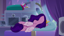 Size: 1297x729 | Tagged: safe, screencap, pipp petals, zipp storm, pegasus, pony, g5, my little pony: tell your tale, nightmare roommate, spoiler:g5, spoiler:my little pony: tell your tale, spoiler:tyts01e04, female, mare, sleeping