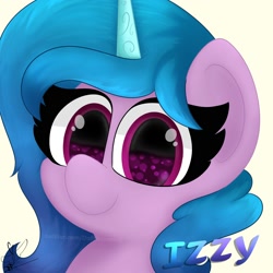 Size: 2000x2000 | Tagged: safe, artist:daftramms, izzy moonbow, pony, unicorn, g5, cute, high res, simple background, solo