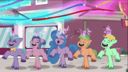 Size: 498x280 | Tagged: safe, screencap, izzy moonbow, pony, unicorn, g5, my little pony: tell your tale, on your cutie marks, spoiler:g5, spoiler:my little pony: tell your tale, spoiler:tyts01e18, animated, dancing, gif