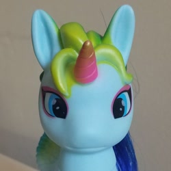 Size: 500x500 | Tagged: safe, alicorn, pony, bootleg, colored horn, eyeshadow, female, gradient horn, horn, lanyi, makeup, solo, toy