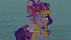 Size: 3072x1727 | Tagged: safe, screencap, pipp petals, pegasus, pony, equestria's got talent, g5, my little pony: tell your tale, spoiler:g5, spoiler:my little pony: tell your tale, spoiler:tyts01e69, female, frown, indonesian, mare, microphone, solo, subtitles