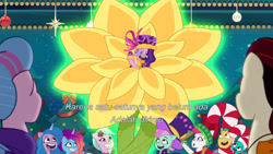 Size: 3072x1727 | Tagged: safe, screencap, dahlia, hitch trailblazer, izzy moonbow, minty skylark, misty brightdawn, pipp petals, queen haven, rocky riff, sparky sparkeroni, zipp storm, dragon, earth pony, pegasus, pony, unicorn, equestria's got talent, g5, my little pony: tell your tale, spoiler:g5, spoiler:my little pony: tell your tale, spoiler:tyts01e69, :o, baby, baby dragon, female, grin, indonesian, male, mare, microphone, open mouth, open smile, papa hitch, rebirth misty, royal sisters (g5), siblings, sisters, smiling, stallion, subtitles, unnamed character