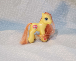 Size: 2500x2000 | Tagged: safe, photographer:raytrac3r, butter drop, earth pony, pony, g3, brushable, female, filly, foal, high res, photo, solo, toy