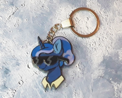 Size: 904x723 | Tagged: safe, artist:made_by_franch, princess luna, alicorn, pony, g4, craft, handmade, keychain, solo