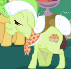 Size: 420x408 | Tagged: safe, screencap, granny smith, earth pony, pony, friendship is magic, g4, clothes, cropped, female, mare, scarf, solo focus