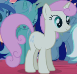 Size: 395x377 | Tagged: safe, screencap, derpy hooves, lyra heartstrings, minuette, twinkleshine, pony, unicorn, friendship is magic, g4, background character, background pony, cropped, female, horn, mare, solo focus