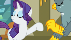 Size: 1280x720 | Tagged: safe, screencap, gabby, rarity, griffon, pony, unicorn, dragon dropped, g4, female, mare, post office