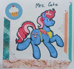 Size: 654x607 | Tagged: safe, artist:jennifer696jones, cup cake, earth pony, pony, g4, apron, clothes, female, mare, solo, traditional art