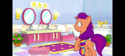 Size: 640x288 | Tagged: safe, screencap, izzy moonbow, sunny starscout, pony, unicorn, g5, my little pony: tell your tale, nightmare roommate, spoiler:g5, spoiler:my little pony: tell your tale, spoiler:tyts01e04, animated, bathroom, cute, female, gif, glitter, happy, izzybetes, mane stripe sunny, mirror, plant, that pony sure does love glitter