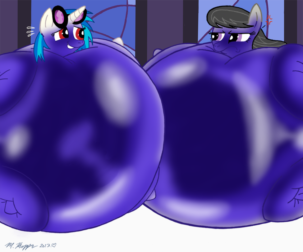 Blueberry furry. Blueberry inflation МЛП. Belly inflation пони Блуберри. Belly inflation Blueberry furry. Блуберри инфлатион boy.