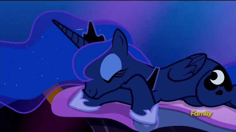 https://derpicdn.net/img/view/2015/7/12/935509__safe_screencap_princess+luna_do+princesses+dream+of+magic+sheep_animated_cute_dream_luna%27s+dream_sleeping.gif